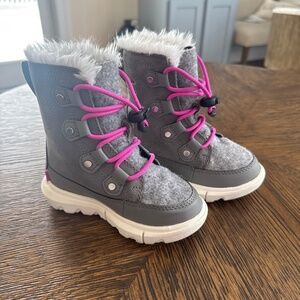 Sorel Child Boots size 8